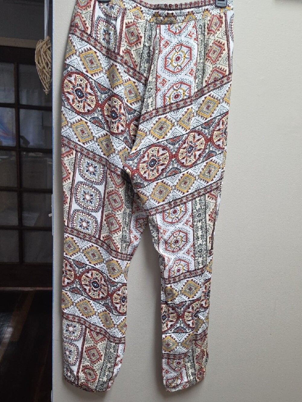 BCBGeneration White Multi-Print Drawstring Track Pants - Picture 3 of 8